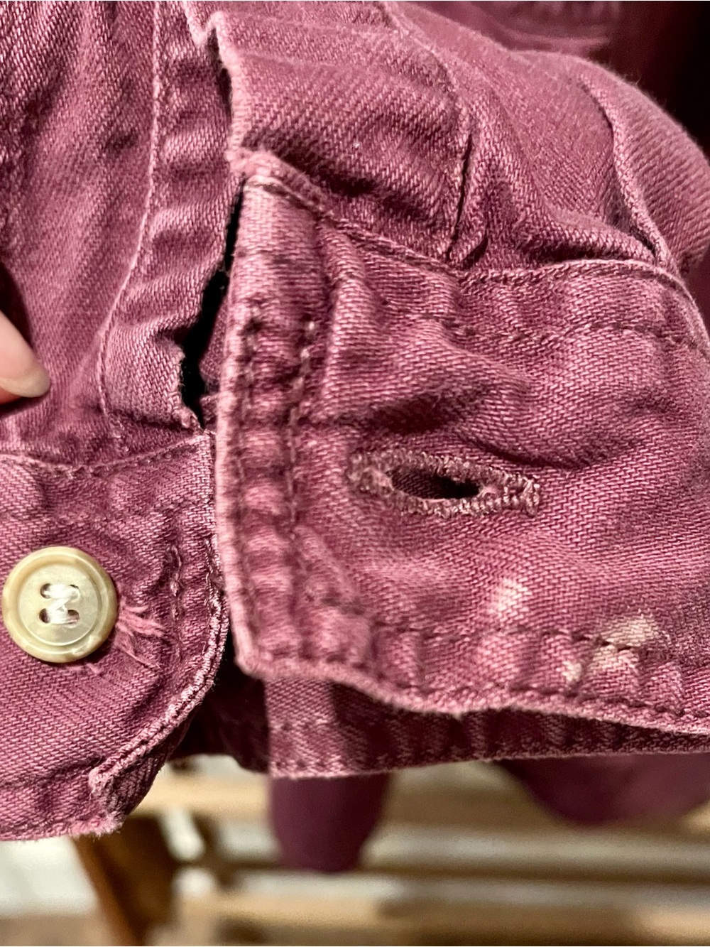 Vintage Levi's Men's Maroon Button-Up Shirt Jacket - Picture 9 of 12
